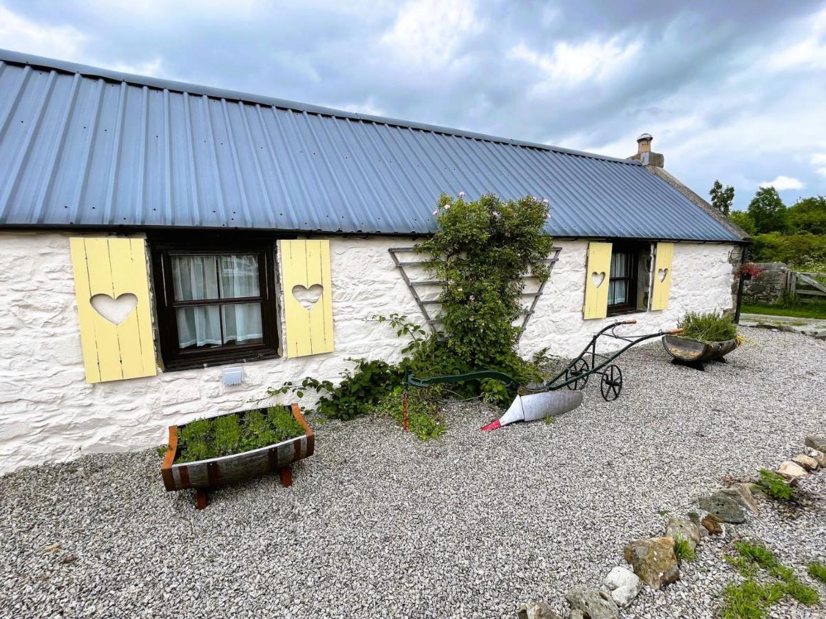 Deveron Valley Cottages Marnoch Exterior foto